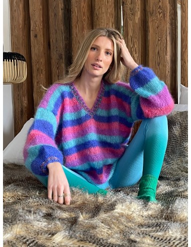 LAVANDE STRIPES SWEATER V-NECK Toutes les collections ici